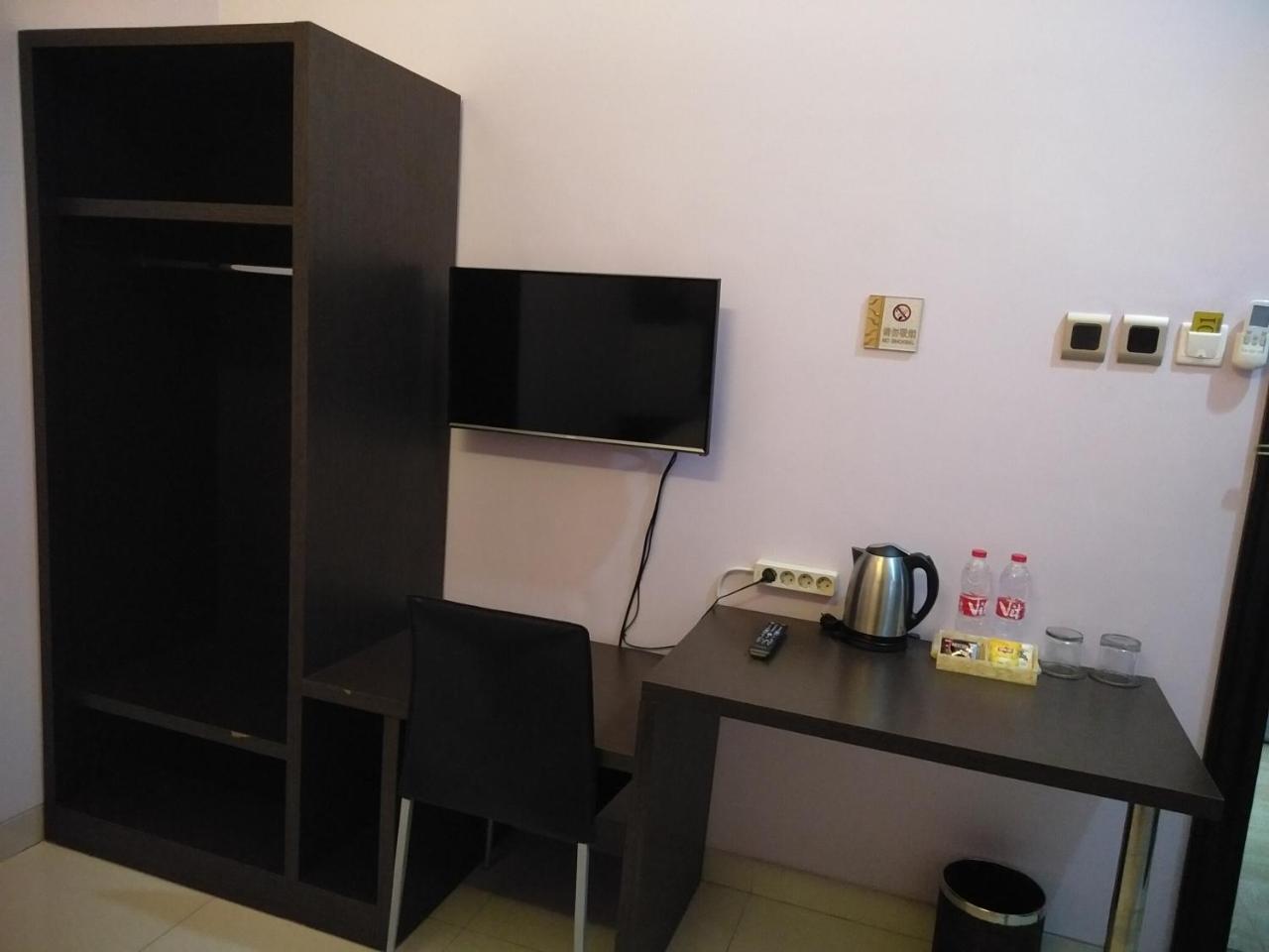 Malang City Boulevard Homestay Екстер'єр фото